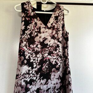 NWOT Banana Republic Floral Dress in Women's Size 2
